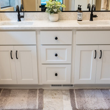 Bright Owners Suite + Laundry