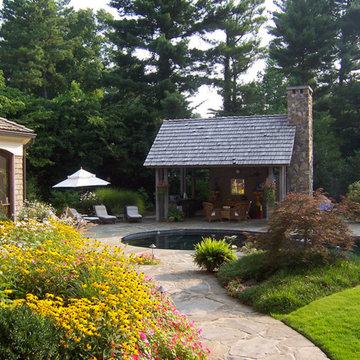 Hardscapes & Custom Landscapes