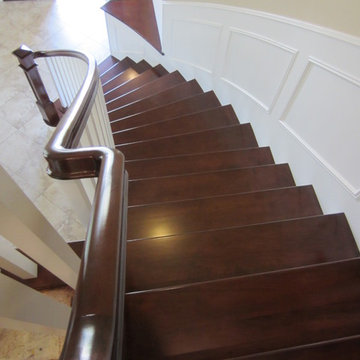 Craftsman paint and stain with Wainscoting