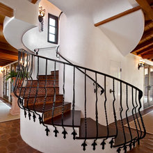 Stairwell/Entryway