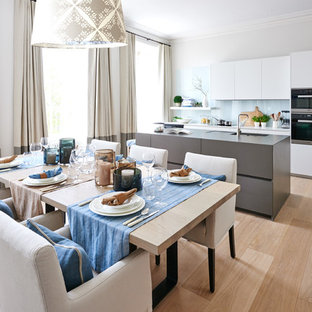 Sims Hilditch, Lateral Apartment