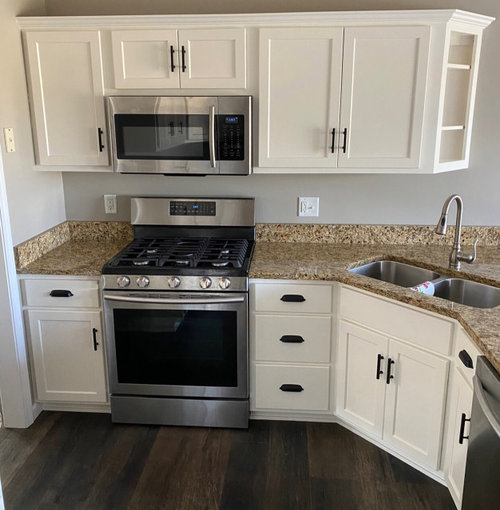 suggestions for countertops and backsplash