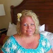 Lori Lindholm-Perrault's photo