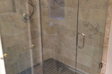 Bathroom - bathroom idea in Indianapolis