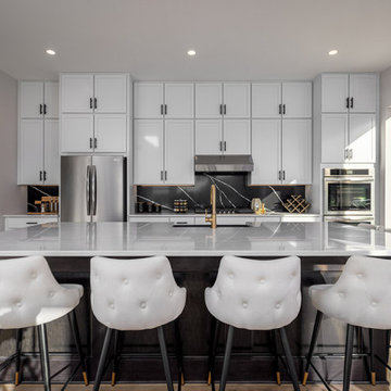 Schumacher Homes Windsor Modern Farmhouse: Bowling Green, OH