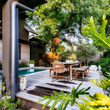 Olde Village Oasis