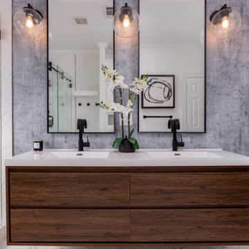 Chris Montrose Bathroom