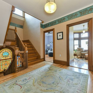 32 Perkins St
