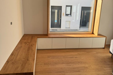 Modernes Wohnzimmer in Sonstige