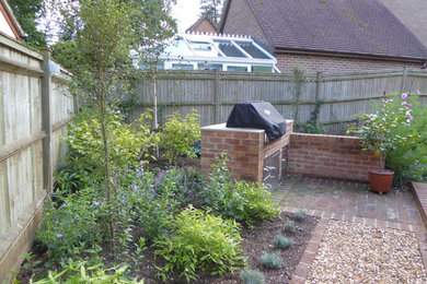 Garden room garden for entertaining in Newbury