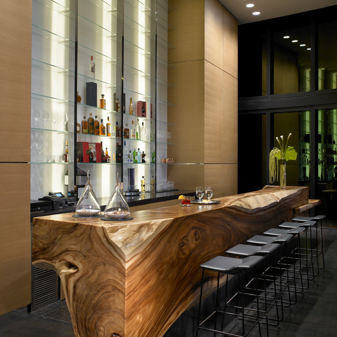 PORSCHE DESIGN TOWER