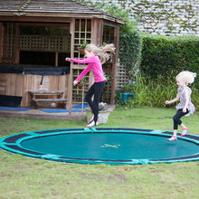 Trampoline
