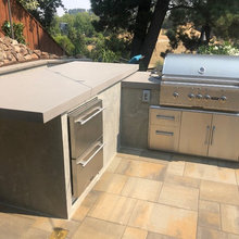 Outdoor Kitchen