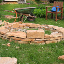 make an outdoor fire pit