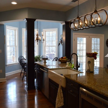 Kitchen Remodel with Maple Villa Cabinets in Antique White with Chocolate Glaze