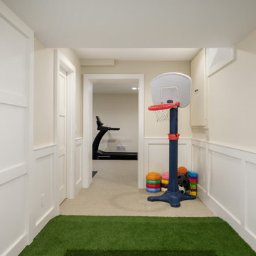 Golf & Fitness Basement