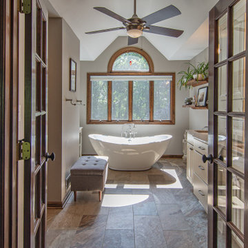 Traditional Style Master Bathroom with Stand Alone Soaking Tub
