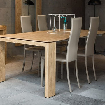 Modern Italian dining tables