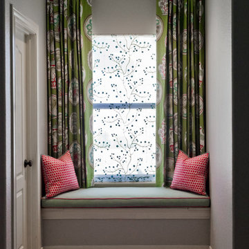 Shared girl's room/ guest room