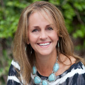 Lisa Wood's photo