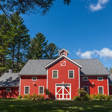 colonial barn red authentic color