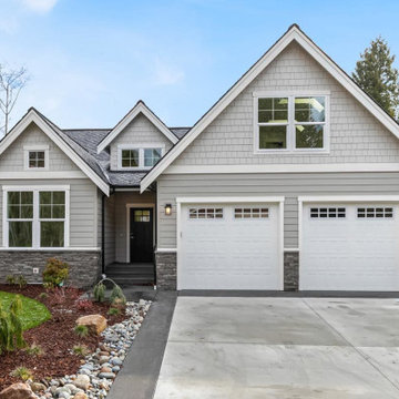 Siding Installation - James Hardie Lap Siding & Shingles in Pearl Gray