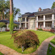 Common Landscaping Mistakes That Cost Homeowners Money