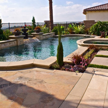 Pools/Spas