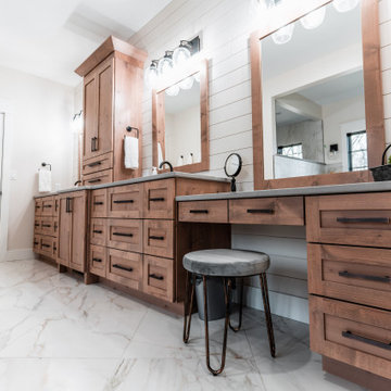 Contemporary Prairie  Master Bath