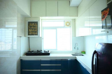 Kitchen - modern kitchen idea in Mumbai