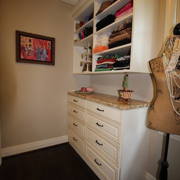 Sequoyah Hills Wardrobe Boutique