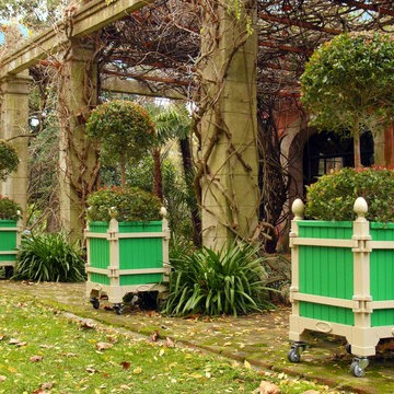 Versailles planter, Jardinier du Roi, French planters, orange tree planters Chat