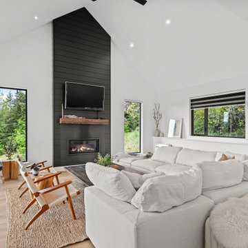 Shawnigan Lake Hilltop