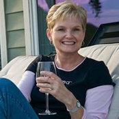 Lisa Hahn's photo