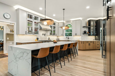 Kitchen - kitchen idea in Other