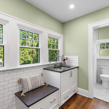 Starmark Maple Roanoake Second Floor Laundry & ADA Bath in Simply White