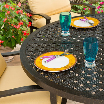 Edgemont Outdoor 5 Pc. Dining Group - Detail