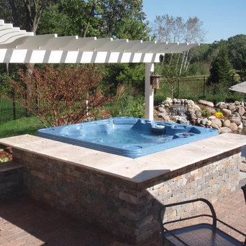 North Oaks In-Ground Pool and Spa