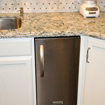 Dove White/Praa sands display