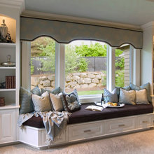 window seat bay window
