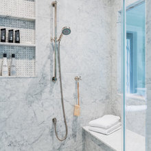 Beach Downstairs Hall Bath