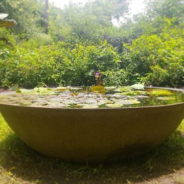 Large 7' Cast Iron Sugar Kettle Water Feature