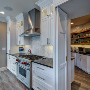 Retractable Backsplash Maximizes Kitchen Space