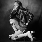 Elizabeth Moothart's photo