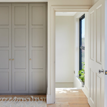 A rear dormer into 1 bedroom and 1 bathroom - W7