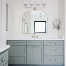 Leila’s Bathroom