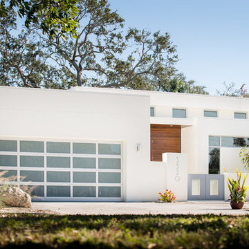 Modern Elevation Daytime