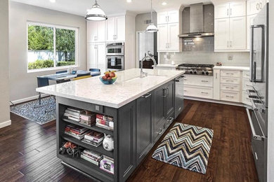 Inspiration for a mid-sized transitional l-shaped kitchen remodel in Orange County