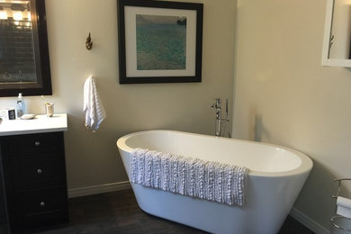Bathroom - bathroom idea in Toronto