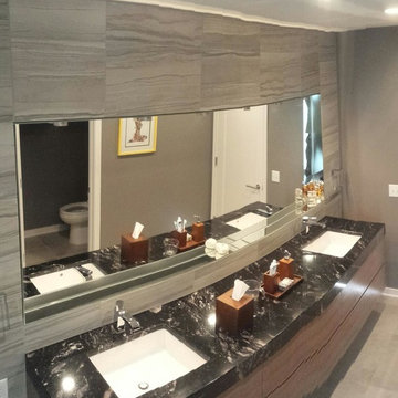 Modern shower stall